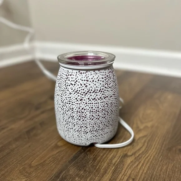 Better Together Scentsy Warmer - Picture 7 of 11